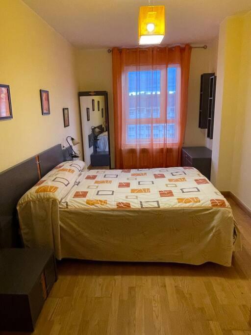 Apartamento Lugo Ciudad Extérieur photo