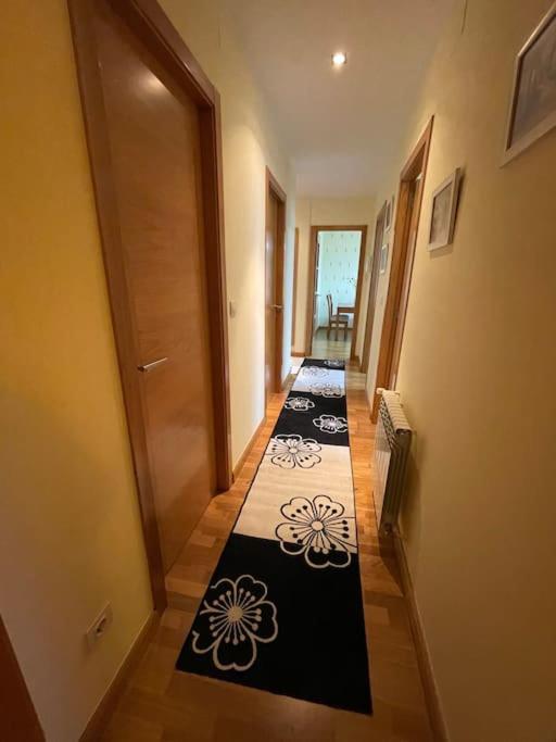 Apartamento Lugo Ciudad Extérieur photo