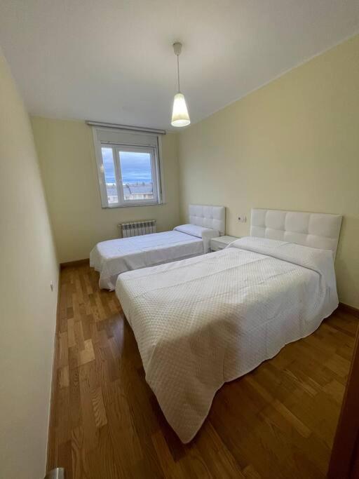 Apartamento Lugo Ciudad Extérieur photo